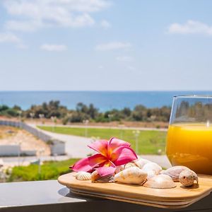 Stunning 4Br Apt With Breathtaking Sea View By Sea N' Rent Apartment Nahariya Exterior photo