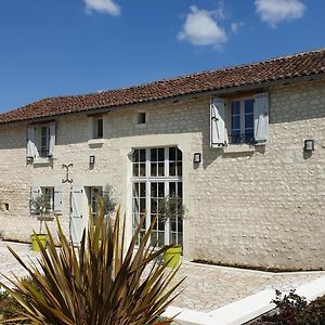 La Tour Du Raygnier Bed & Breakfast Verneuil-le-Chateau Exterior photo