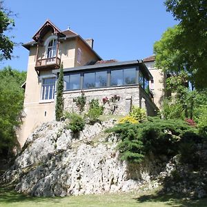 La Garenne De Morestel Hotel Exterior photo