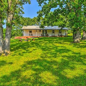 Quiet Country Home In Ava With Chic Interior! Exterior photo