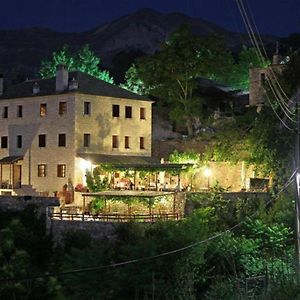 Αρχοντικό Βογιάρου Hotel Kalarrites Exterior photo