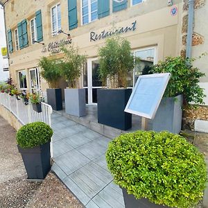 Logis Hotel La Chatellenie Availles-Limouzine Exterior photo