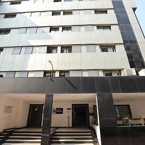 Best Western Yuvraj Hotel Surat Exterior photo