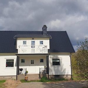 Stort Hus I Vackra Karl Gustav, Naer Fin Bad Och Fiskesjoe Och Ullared Villa Exterior photo