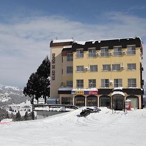 Ishiuchi Ski Center Hotel Minamiuonuma Exterior photo