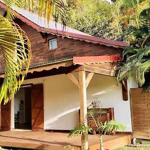 Maison Chaleureuse Aux Abymes Avec Jacuzzi Relaxant Villa Les Abymes Exterior photo