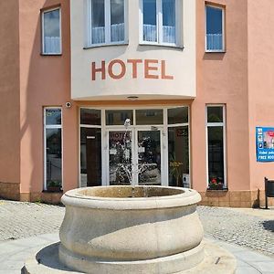 Hotel Pangea Telc Exterior photo