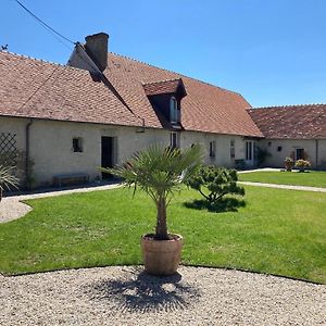 Le Clos Des Chateaux Bed & Breakfast Chitenay Exterior photo