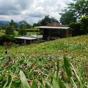 Casa Campo Alojamiento Campestre Para Descanso En Calarca Quindio Hotel Potosi  Exterior photo