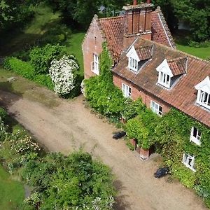 Carrick'S At Castle Farm Hotel Swanton Morley Exterior photo