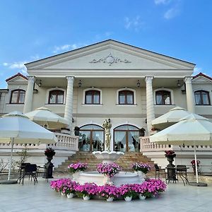 Hotel Palac Akropol Lublin Exterior photo