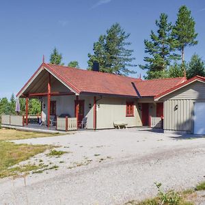 Stunning Home In Setskog With Kitchen Vortungen Exterior photo