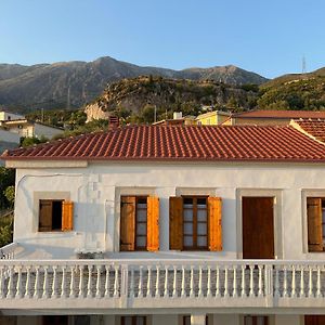 Traditional Old House Hotel Dhermi Exterior photo