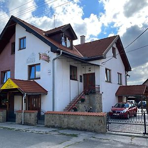 Penzion Siesta Grand Hotel Hrabusice Exterior photo