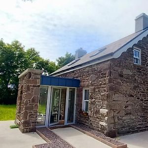 Dingle Woodland Cottage Exterior photo