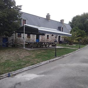 Les Gites Du Grenit La Chapelle-Neuve  Exterior photo