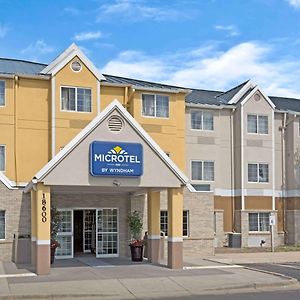 Microtel Inn & Suites By Wyndham Denver Airport Exterior photo