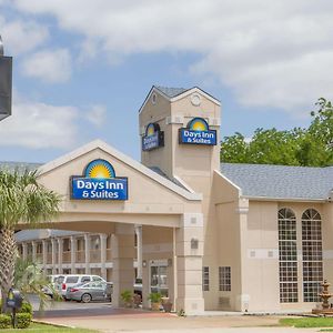 Days Inn By Wyndham Nacogdoches/Sfa University/Downtown Exterior photo