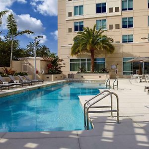 Hyatt Place Miami Airport East Hotel Exterior photo