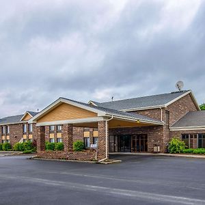 Quality Inn Tully I-81 Exterior photo