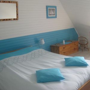 Le Clos Des Fontaines Bed & Breakfast Plouer-sur-Rance Room photo