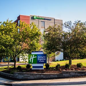 Holiday Inn Express Blacksburg, An Ihg Hotel Exterior photo