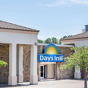 Days Inn By Wyndham Charlottesville/University Area Exterior photo