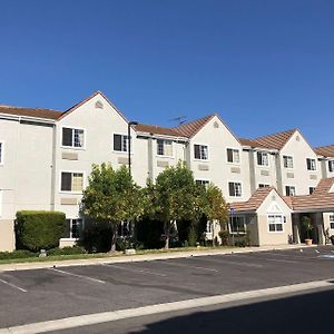 Microtel Inn & Suites, Morgan Hill Exterior photo