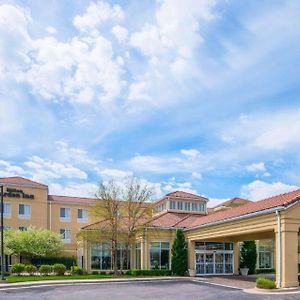 Hilton Garden Inn Wichita Exterior photo