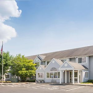 Microtel Inn & Suites By Wyndham Seneca Falls Exterior photo