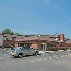 Quality Inn Corning Exterior photo