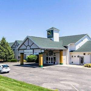 Quality Inn & Suites Stoughton - Madison South Exterior photo