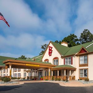 Red Roof Inn & Suites Stafford Exterior photo