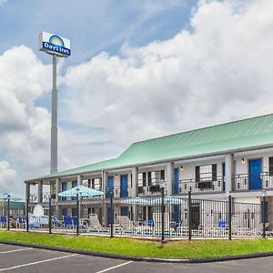 Days Inn By Wyndham Natchitoches Exterior photo