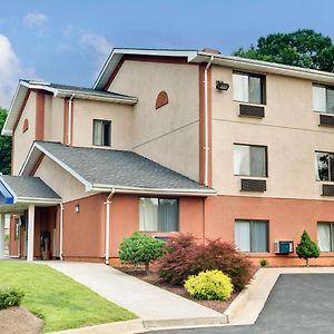 Days Inn By Wyndham Torrington Exterior photo