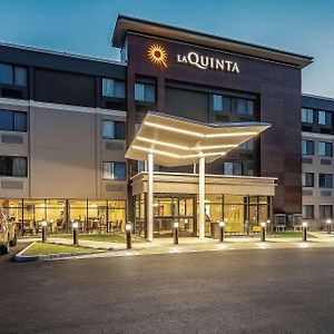 La Quinta By Wyndham Salem Nh Hotel Exterior photo