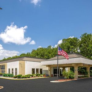 Baymont By Wyndham Columbus Ga Hotel Exterior photo