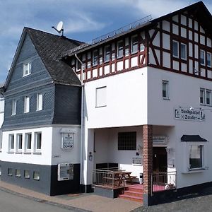 Landgasthof Steuber Hotel Bromskirchen Exterior photo