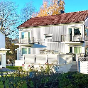 3 Rooms With Private Kitchen & Private Bathroom 5B Gavle Exterior photo