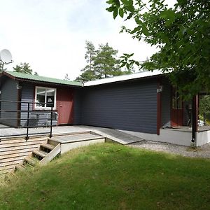 Cottage With A Nice View Of Lake Vanern Outside Mellerud Exterior photo