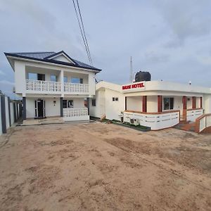 Bassi Hotel Sekondi-Takoradi Exterior photo