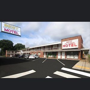 Best In Town Motel Statesville Exterior photo