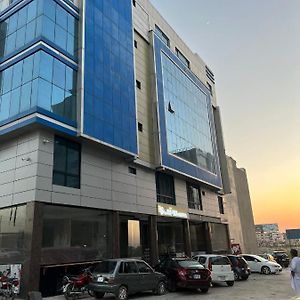 Nuvahotel Islamabad Exterior photo