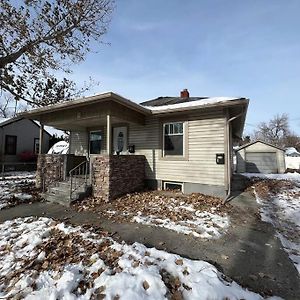 Classic Home On A Quiet Street Billings Exterior photo