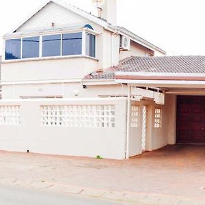 Kingfisher Place Villa Lenasia Exterior photo