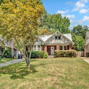 Cheerful Midtown Home With View Of Rhodes College Memphis Exterior photo