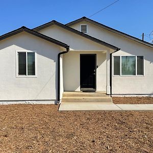 Country Living-Harrison Ranchhr3 Villa Visalia Exterior photo