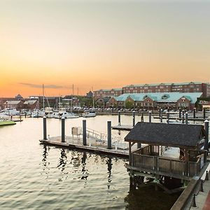 Newport Marriott Hotel & Spa Exterior photo