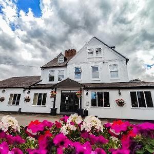 Woodcote Hotel Hooton Exterior photo