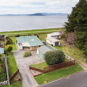 Daydream House, Sunrise, Sunset Views Across Lake Villa Rotorua Exterior photo